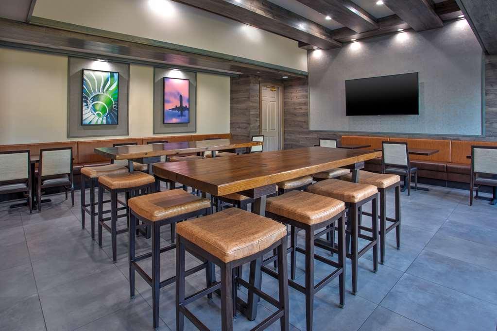 Hampton Inn And Suites Newark Airport Елізабет Ресторан фото
