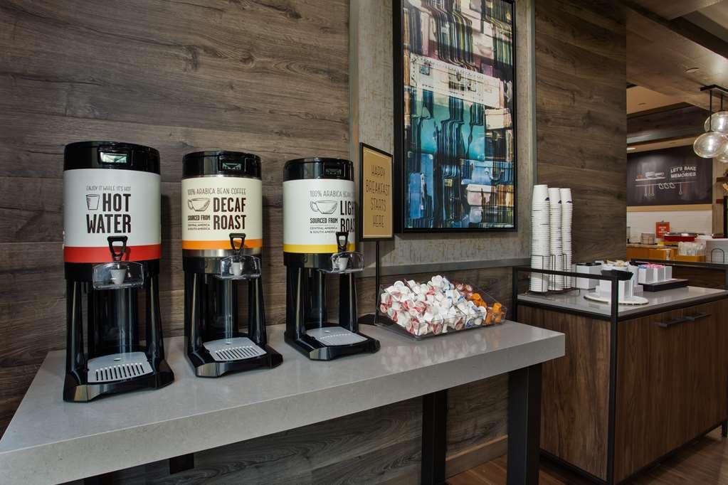 Hampton Inn And Suites Newark Airport Елізабет Ресторан фото
